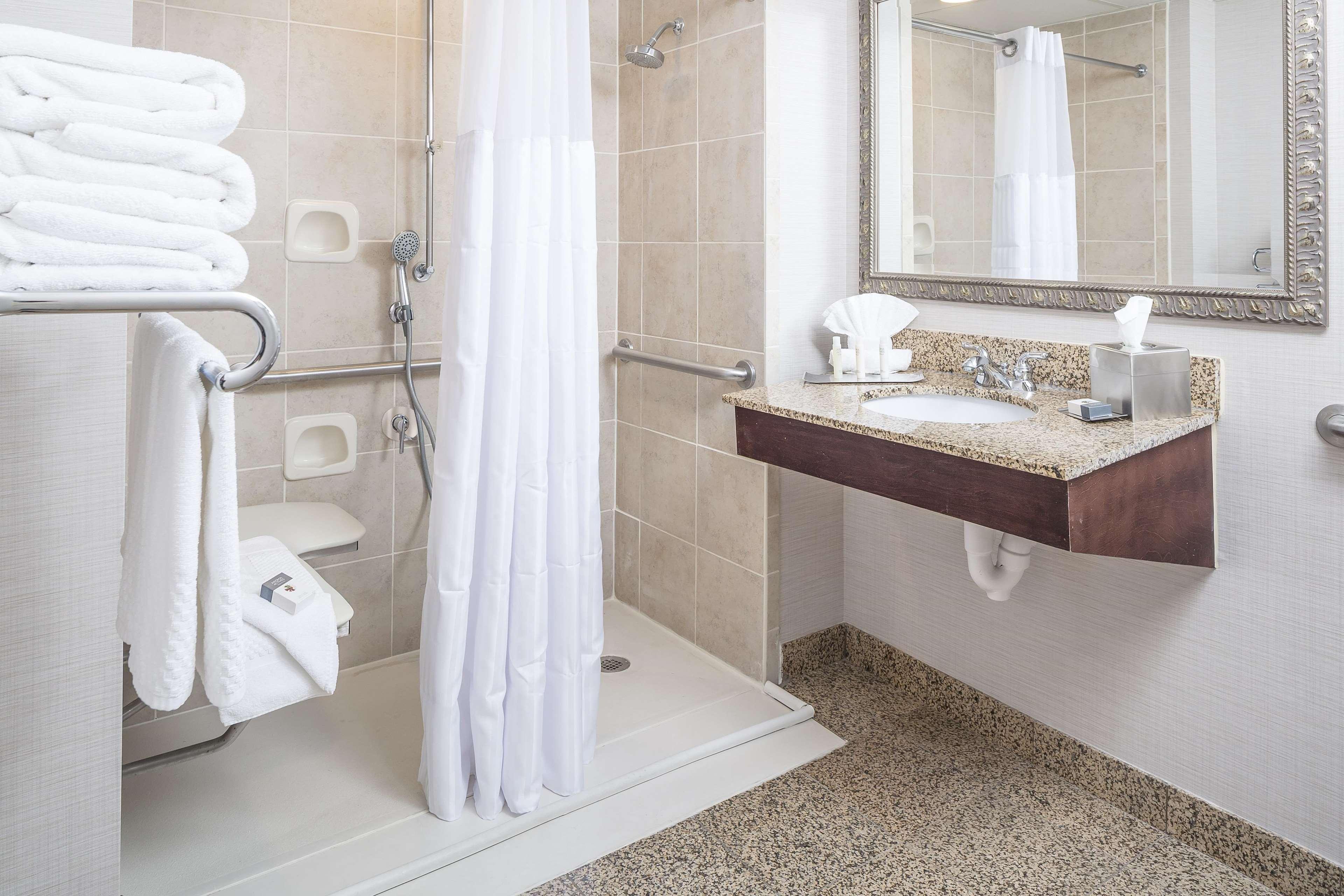 Doubletree By Hilton Boston-Milford Otel Dış mekan fotoğraf
