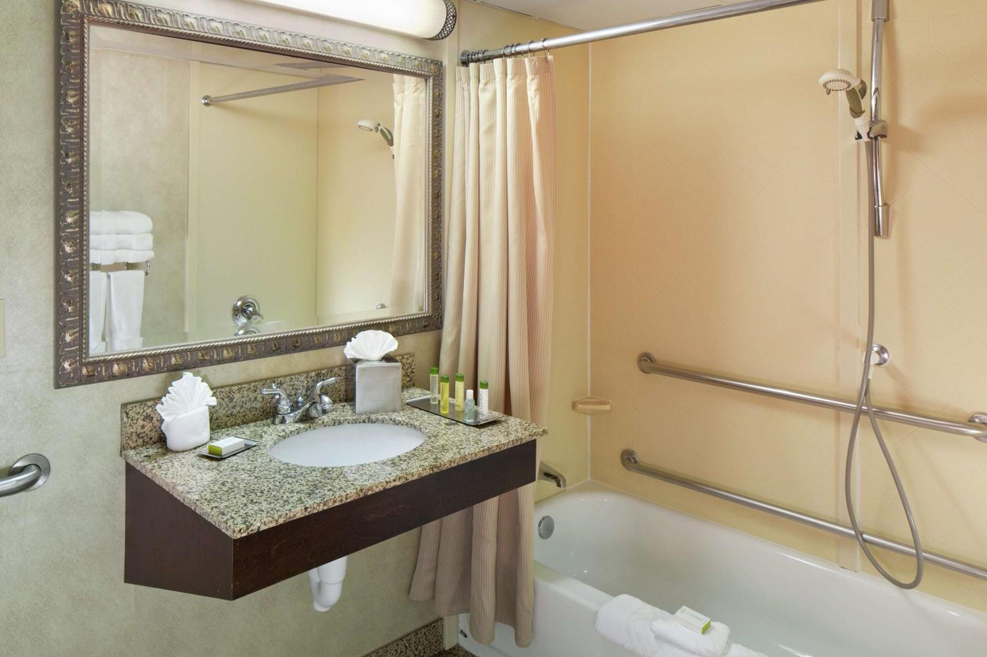 Doubletree By Hilton Boston-Milford Otel Dış mekan fotoğraf