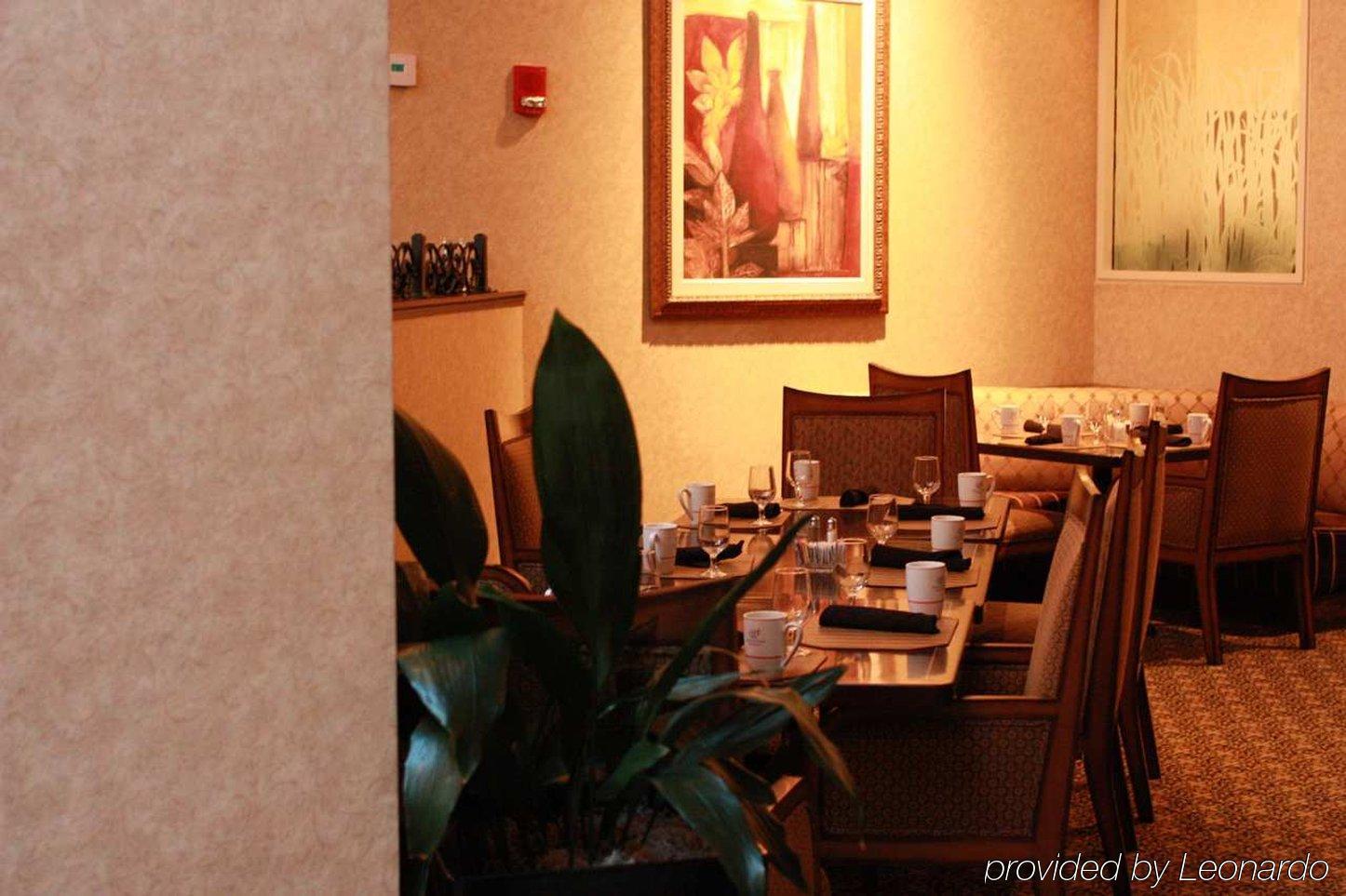 Doubletree By Hilton Boston-Milford Otel Restoran fotoğraf